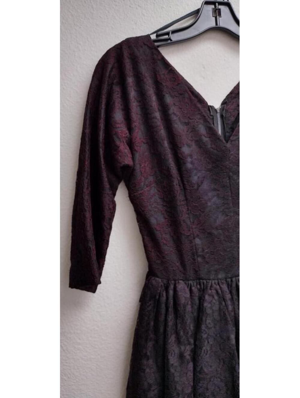 1960s Julie Miller Dress Black Lace ZOMBIE day of the dead DISCOLORED Petite XS - Picture 3 of 11